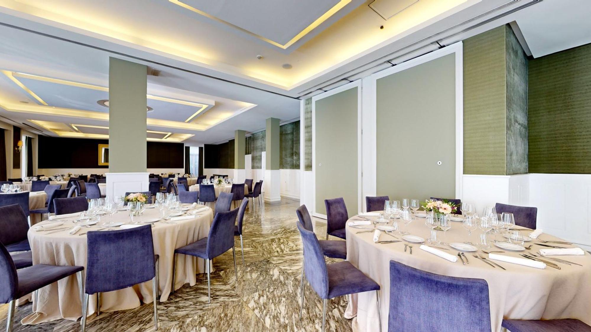 Hotel Colon Gran Melia - The Leading Hotels Of The World Seville Exterior photo The ballroom